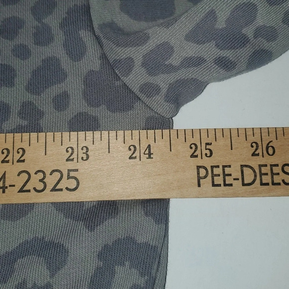 Nike Training Dri-FIT Oversized Leopard Print Cropped Hoodie Size M - Picture 12 of 13